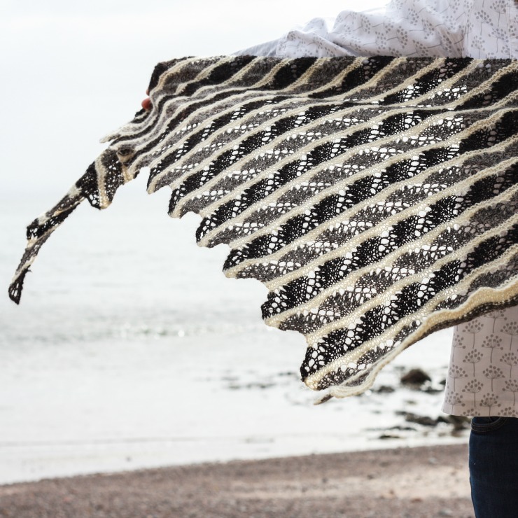 Eathie Shawl - simple lace knitting