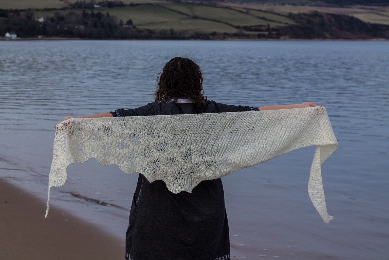 erradale shawl undyed coulmore 4 ply