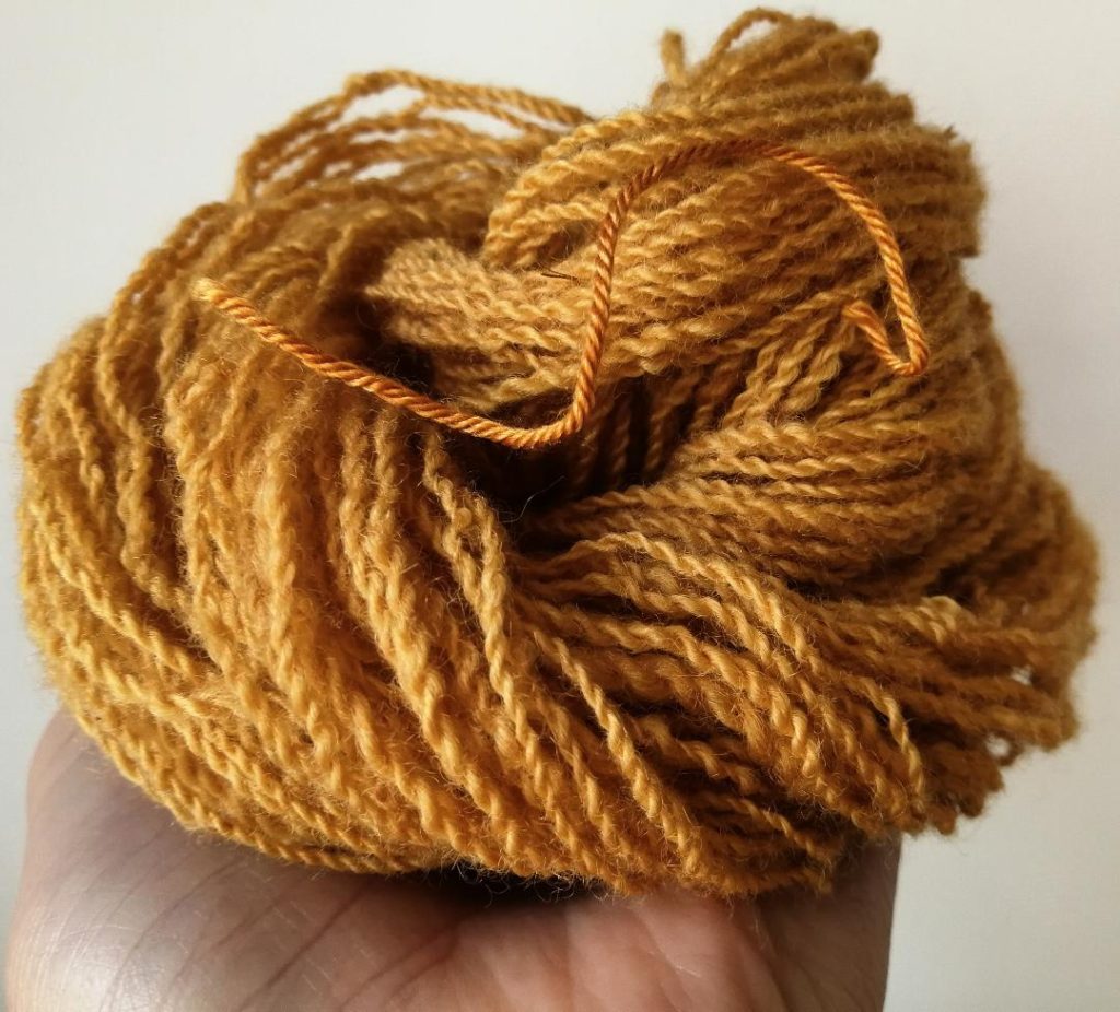 Natural dyes – Black Isle Yarns