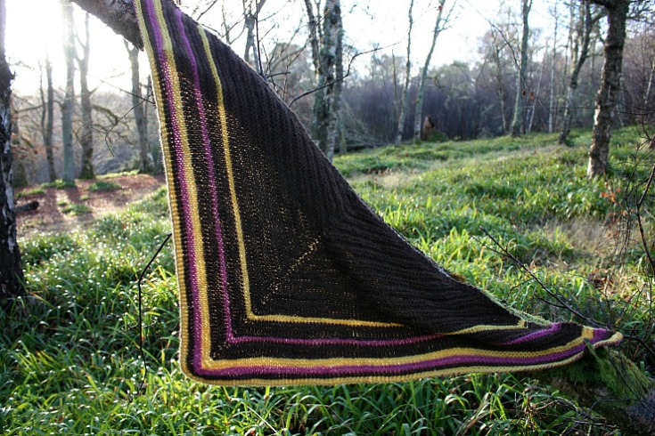 romney-kerchief-triangular-shawl-small